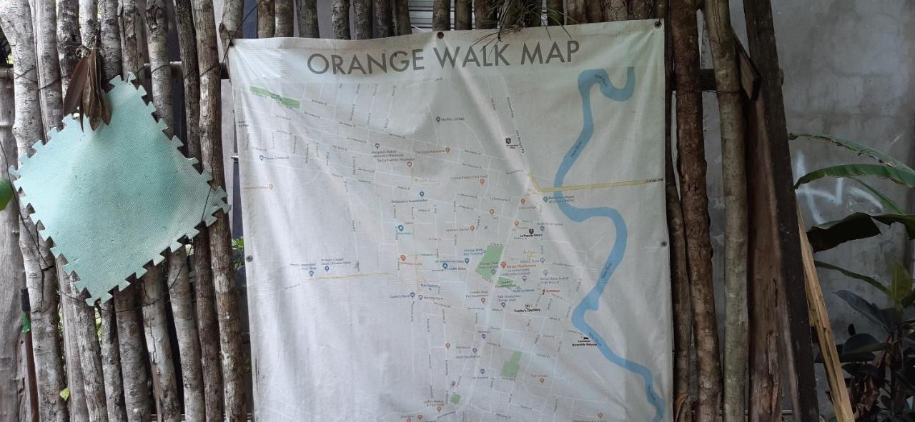 Ostello Casa Ricky'S Orange Walk Esterno foto